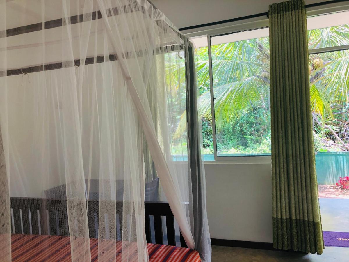 Jungle Restaurant And Villa Unawatuna Ngoại thất bức ảnh