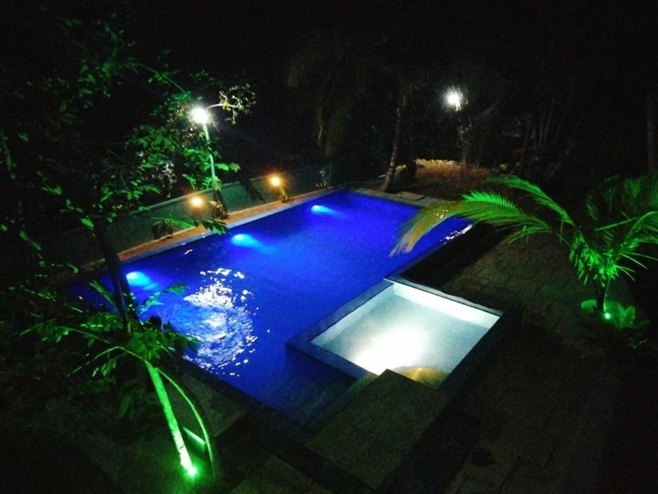 Jungle Restaurant And Villa Unawatuna Ngoại thất bức ảnh