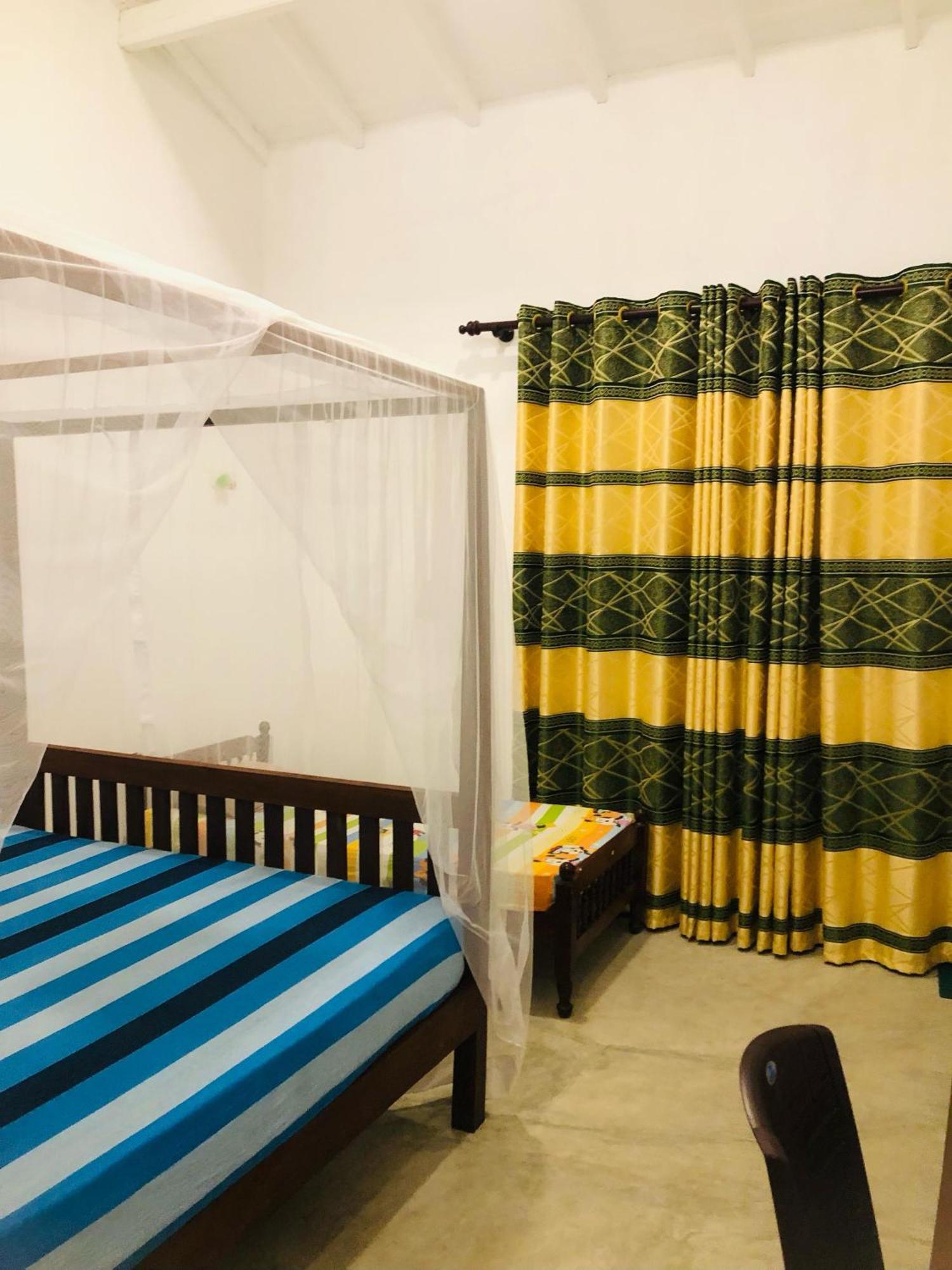 Jungle Restaurant And Villa Unawatuna Ngoại thất bức ảnh