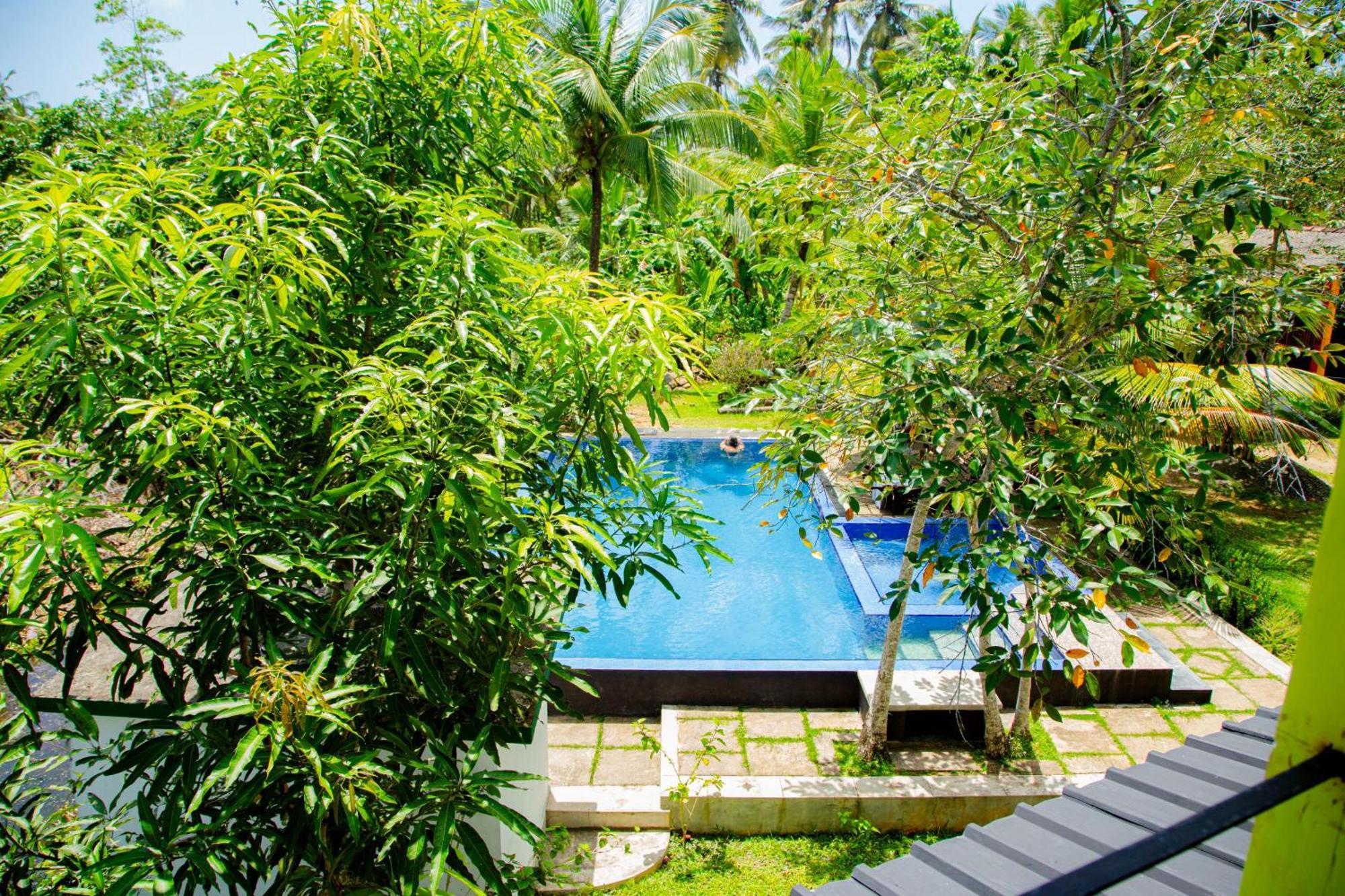 Jungle Restaurant And Villa Unawatuna Ngoại thất bức ảnh